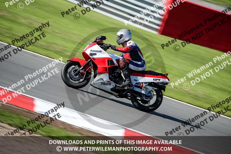 donington no limits trackday;donington park photographs;donington trackday photographs;no limits trackdays;peter wileman photography;trackday digital images;trackday photos